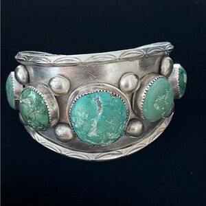 Vintage Sterling Silver Turquoise  Cuff Bracelet.